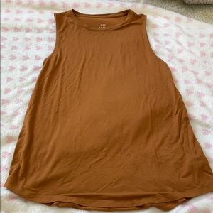 🌻5/$25 Burnt orange tank top